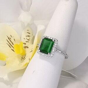 EMERALD CZ with halo ring 14k white gold size 8